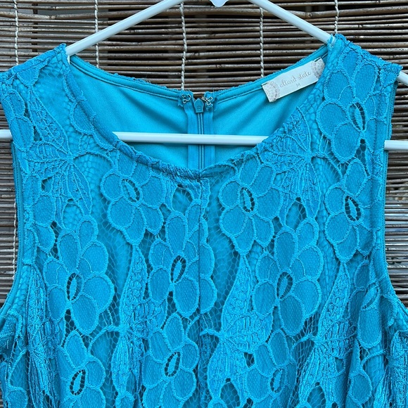 Altered state lace blue dress size Medium - Picture 2 of 2